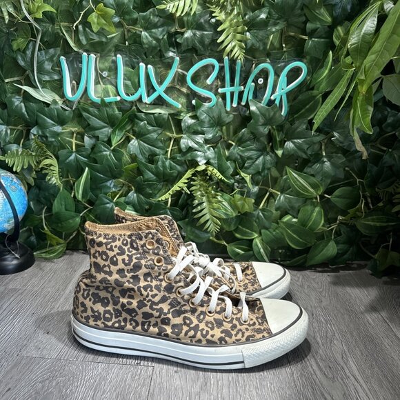 Converse Chuck Taylor All-Star High top Size 10 Womens Cheetah Print Shoes - Picture 1 of 9